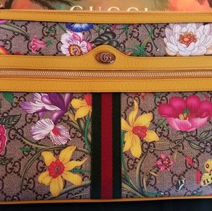 Meet your Posher, Martha